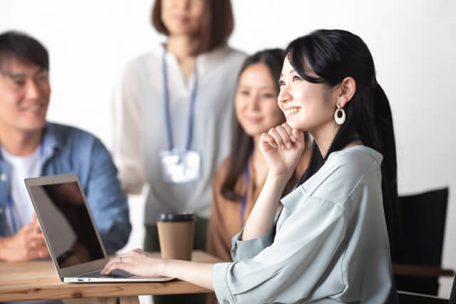 デスクワークを円滑に進めるために求められるスキル・技術の重要性